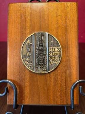 Vntg Decatur Industries Handcrafted Wood Box with 'Man's Search for Oil'  Brass
